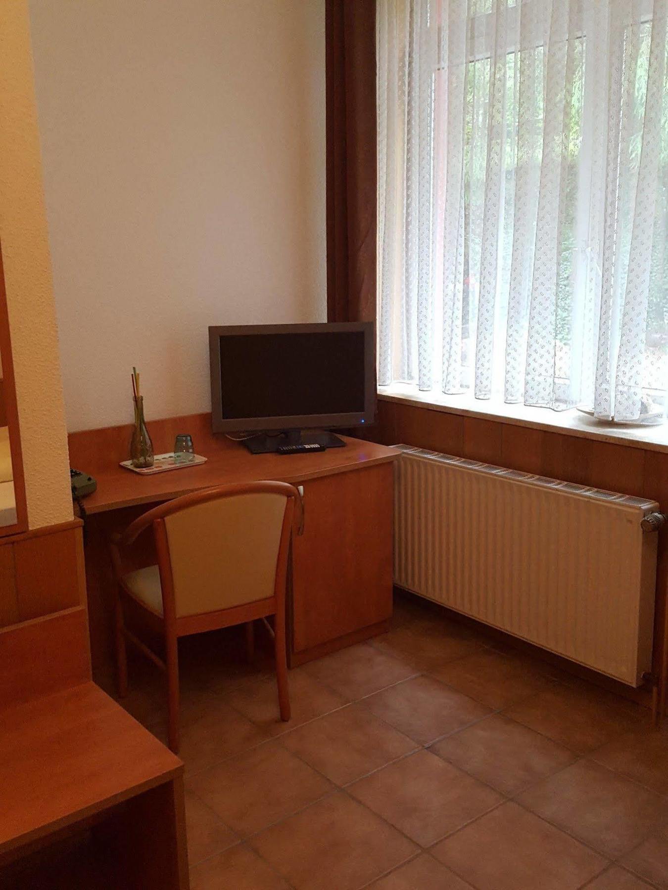 Waldhotel Zur Holzmuhle Eldagsen 外观 照片