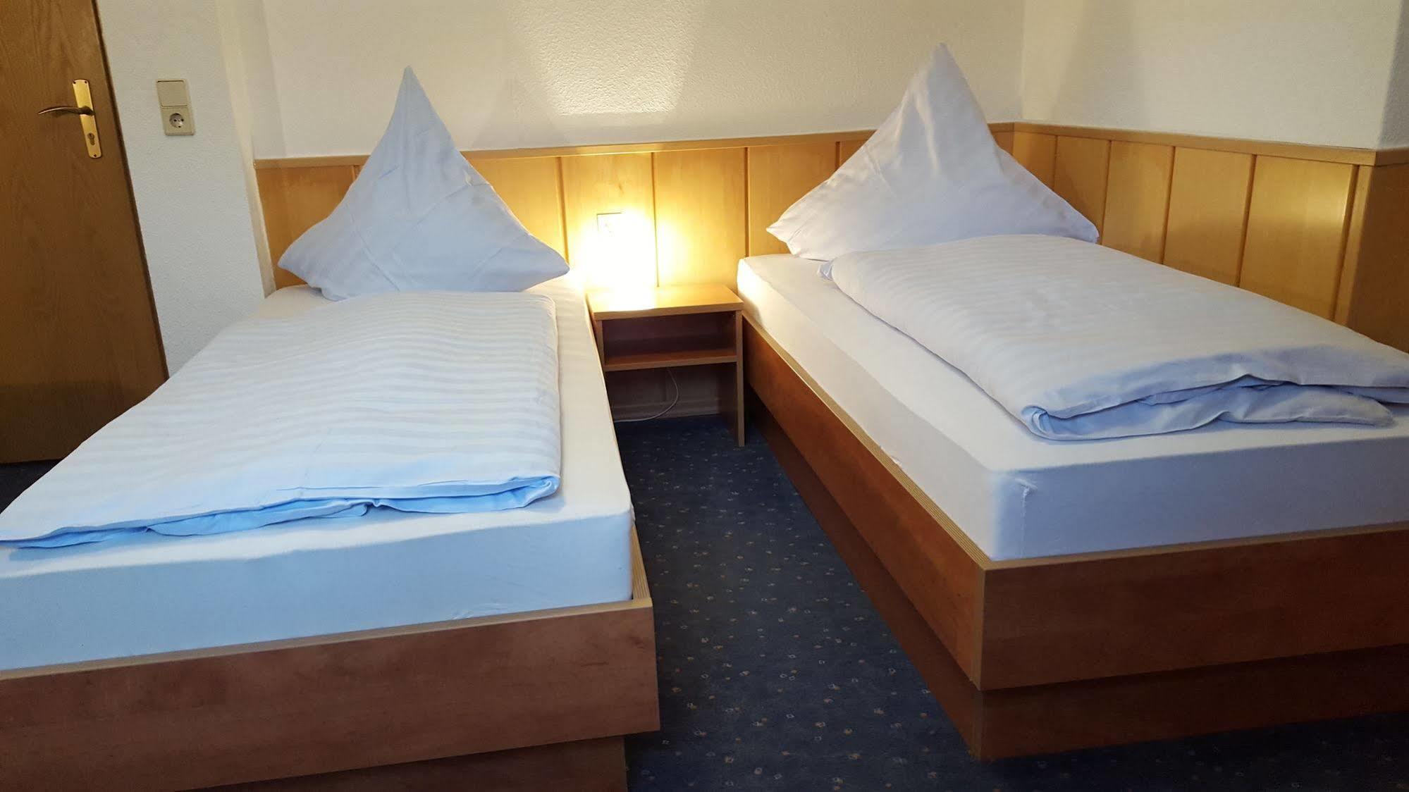 Waldhotel Zur Holzmuhle Eldagsen 外观 照片