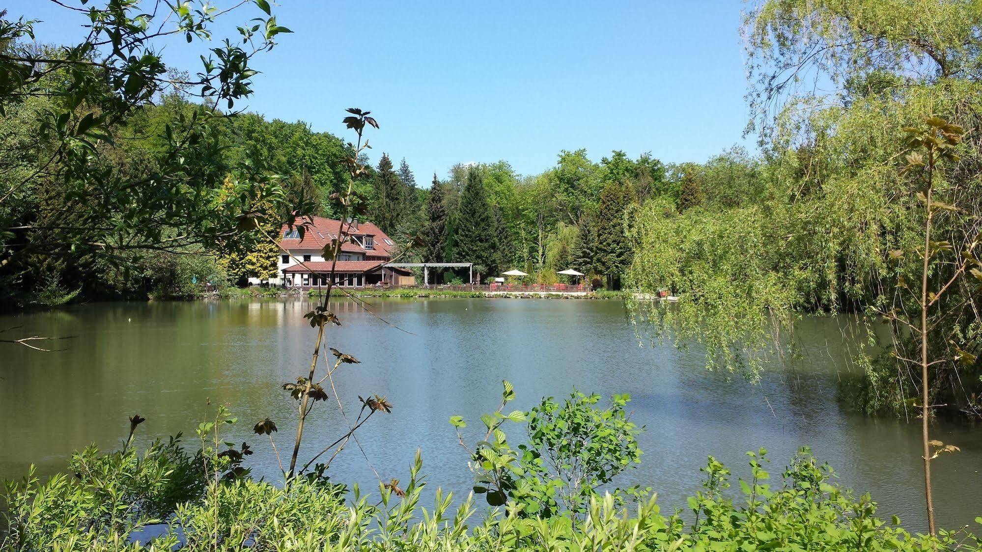 Waldhotel Zur Holzmuhle Eldagsen 外观 照片