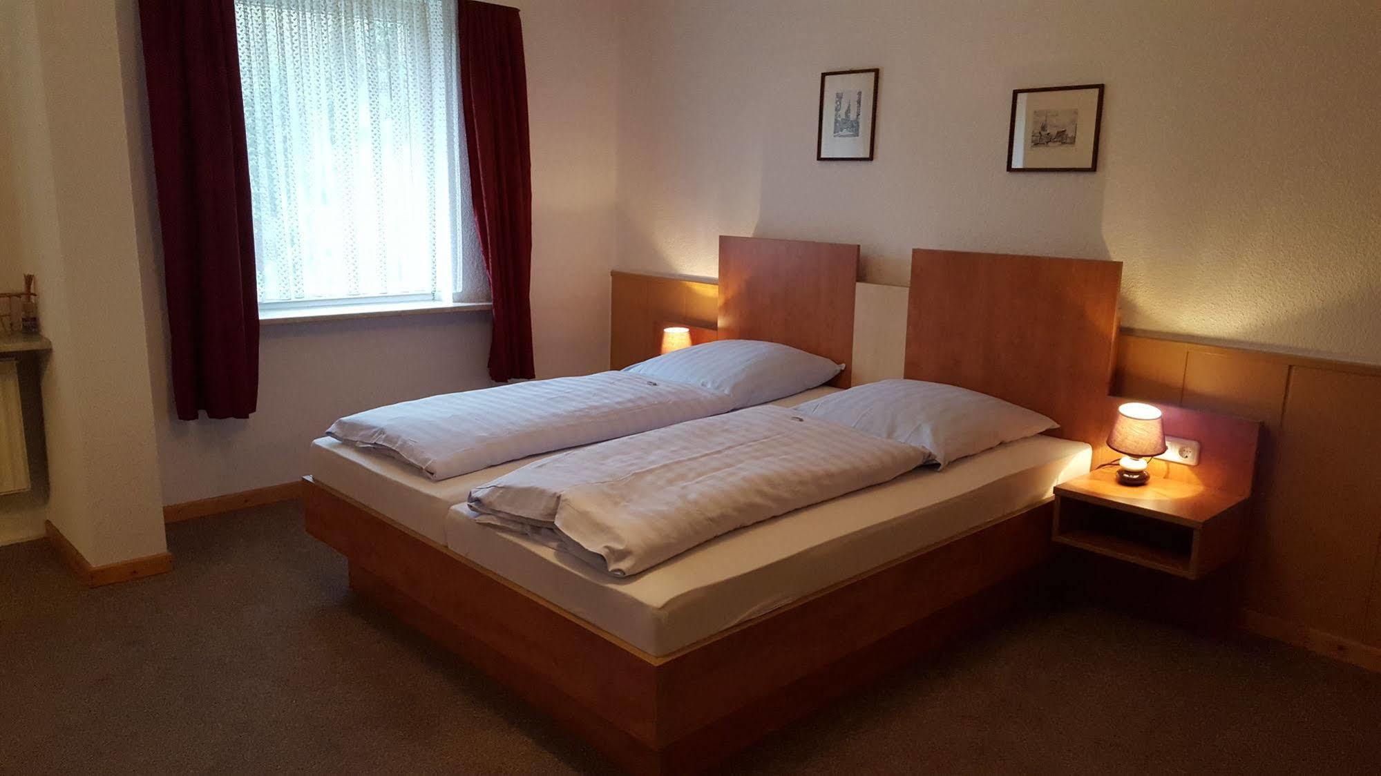 Waldhotel Zur Holzmuhle Eldagsen 外观 照片