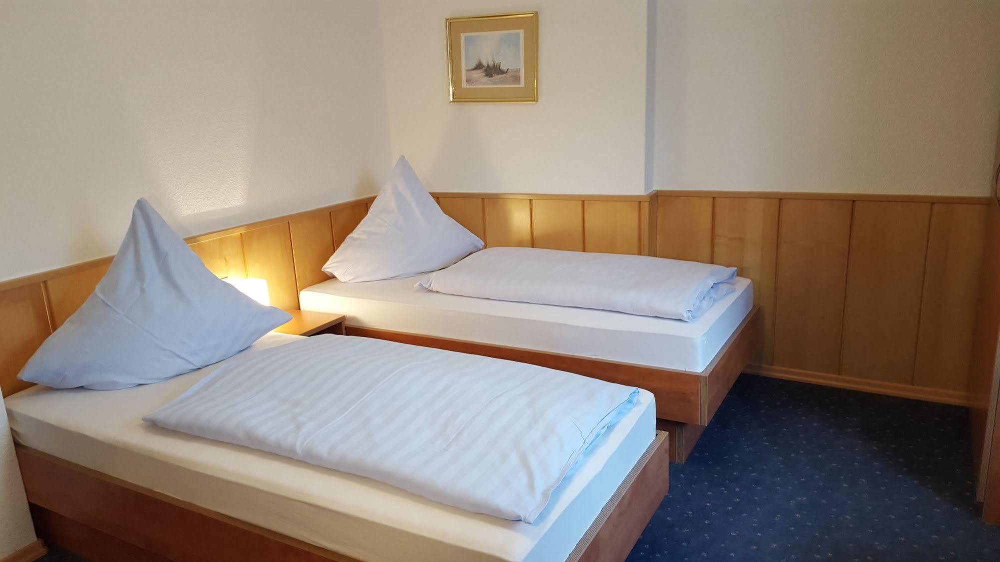 Waldhotel Zur Holzmuhle Eldagsen 外观 照片